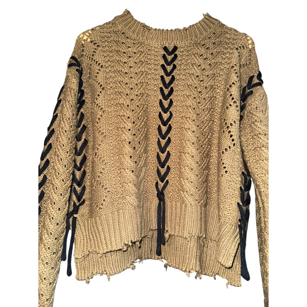 Earthbound Cable Knit Distressed Sweater Size Medium Lace Up Boho Grunge Relaxed